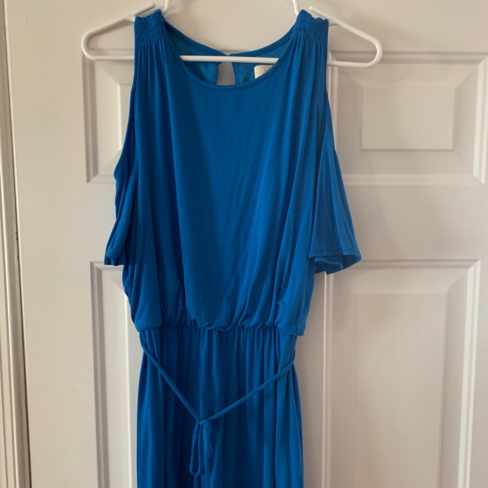 Sexy blue dress!